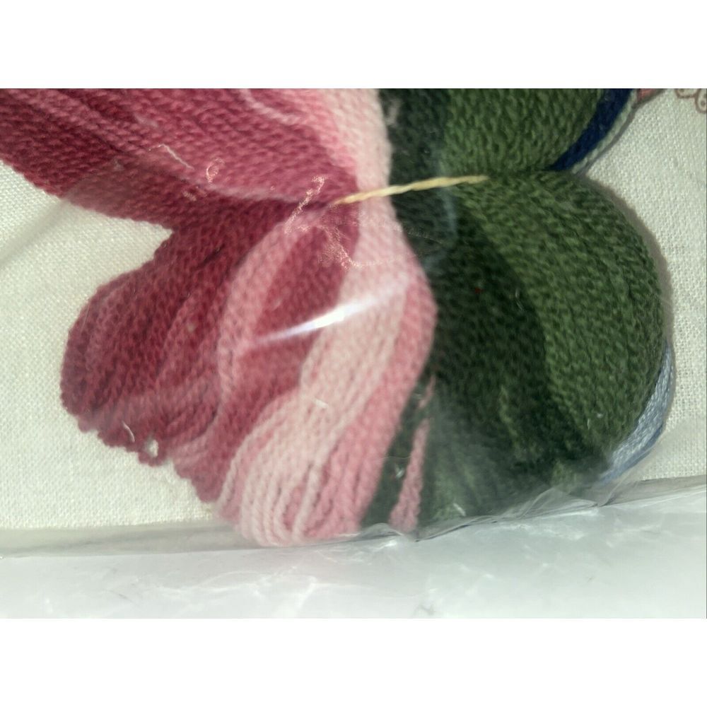Elsa Williams Rose Sampler Crewel Embroidery Kit NOS 20x16,‎ 16x12 Oval Framed - Picture 7 of 8